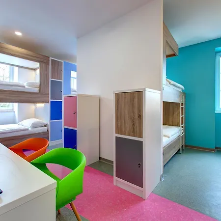 Hostel Starmo *